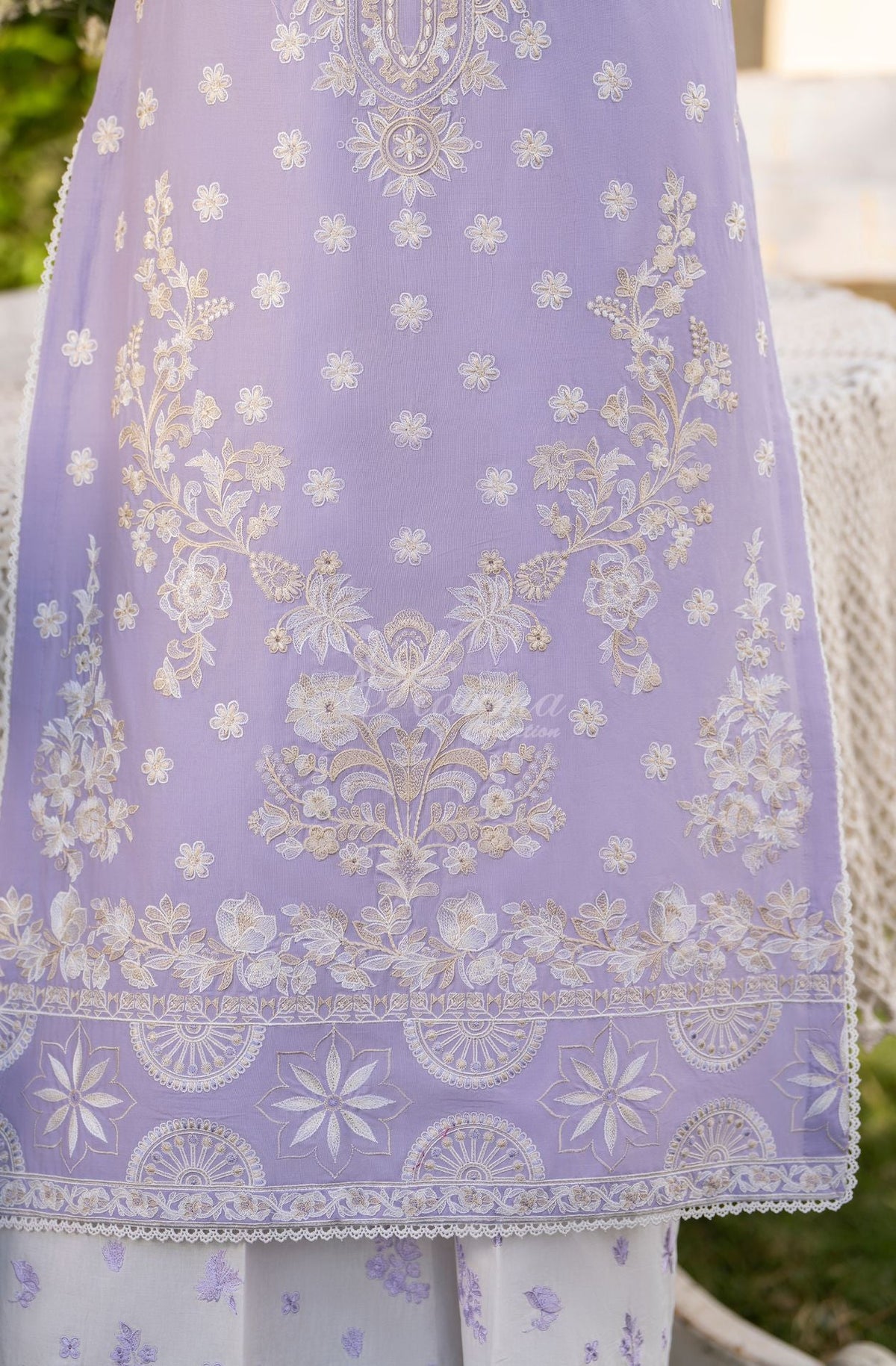 Karma collection | Soft Lilac | Multi-Thread Embroidered Cotton 3 Piece Suit | Printed Sequin Dupatta