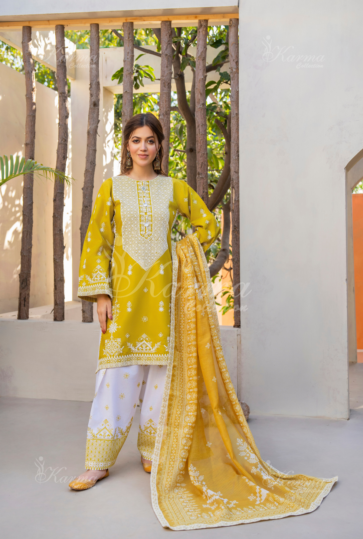 MUSTARD YELLOW