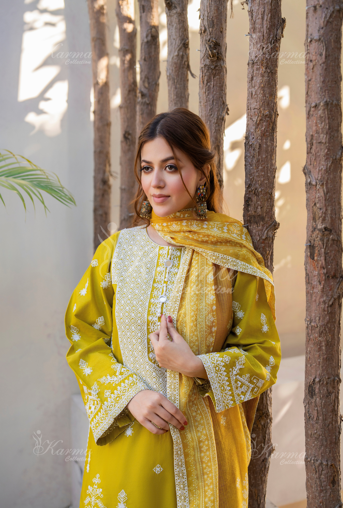 MUSTARD YELLOW