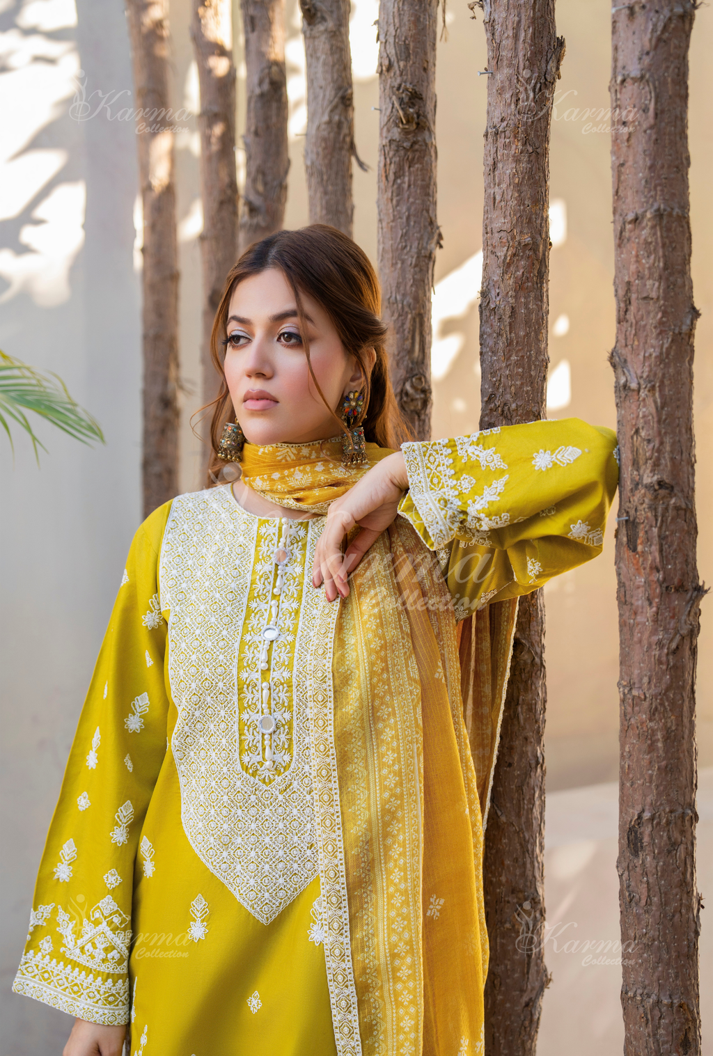 MUSTARD YELLOW