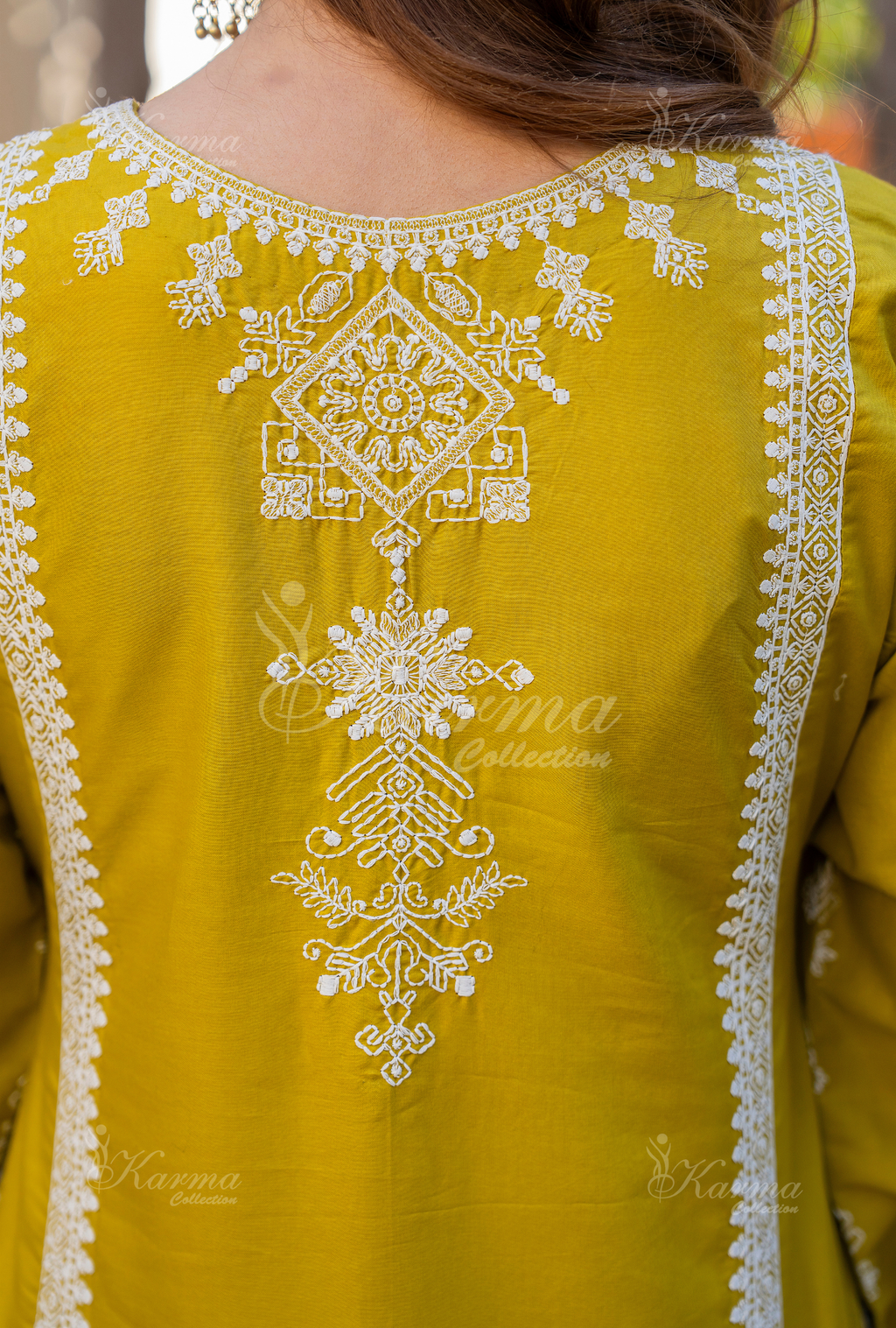 MUSTARD YELLOW